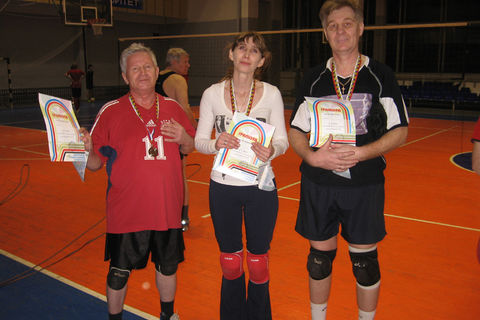 День Здоровья УдГУ - 2011. Волейбол. Серебряные призеры.